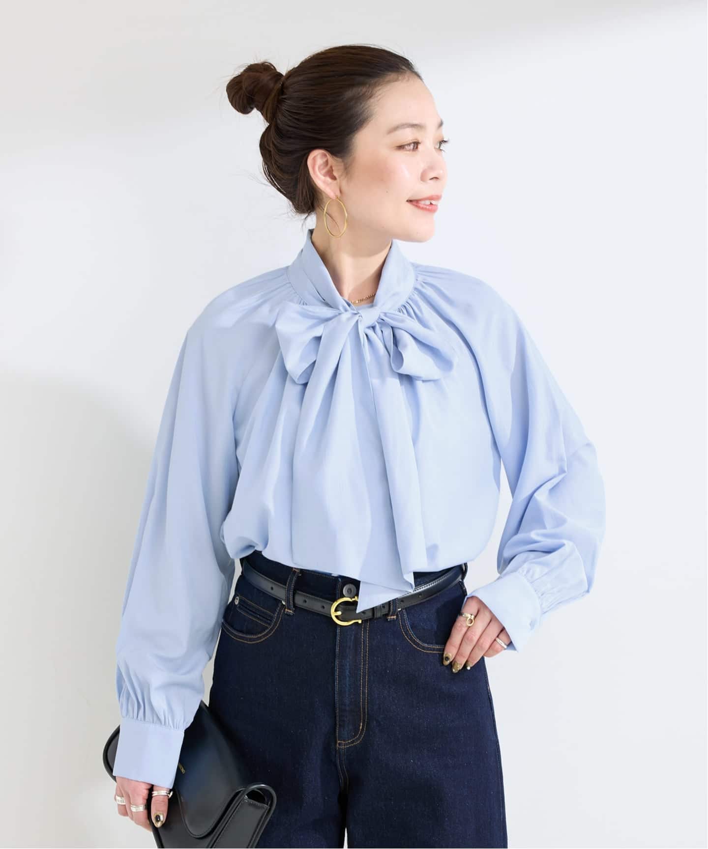 美品　ローンボウタイブラウス Whim Gazette｜ローンボウタイブラウス | Rakuten Fashion(楽天