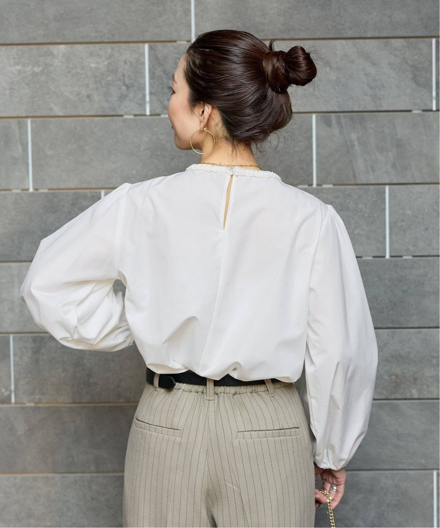 予約》手洗い可 / デザインネックパフスリーブブラウス（シャツ