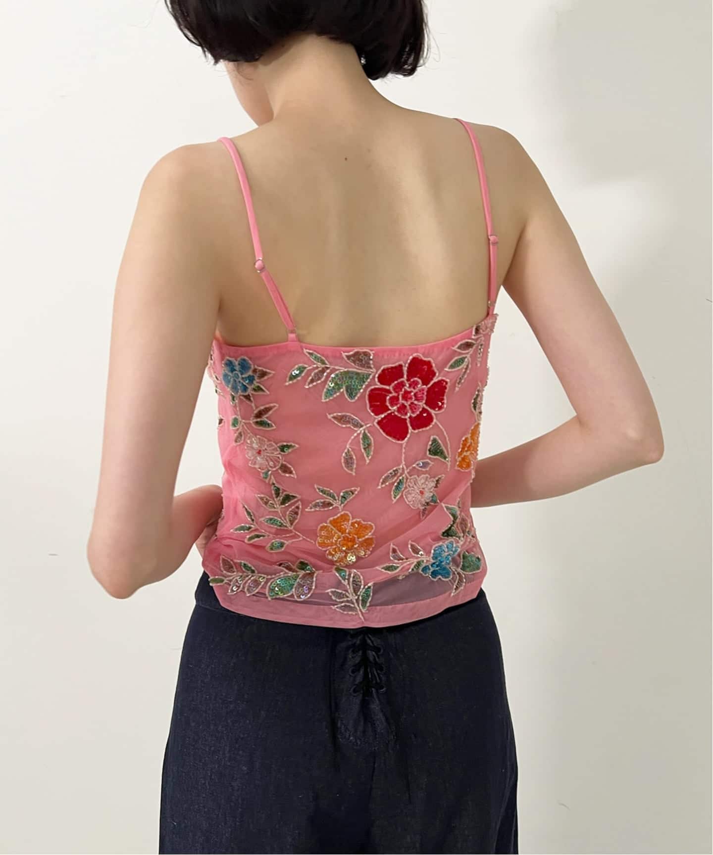 Tach clothing／タッチ クロージング】 Ezra Floral Embroidery Top