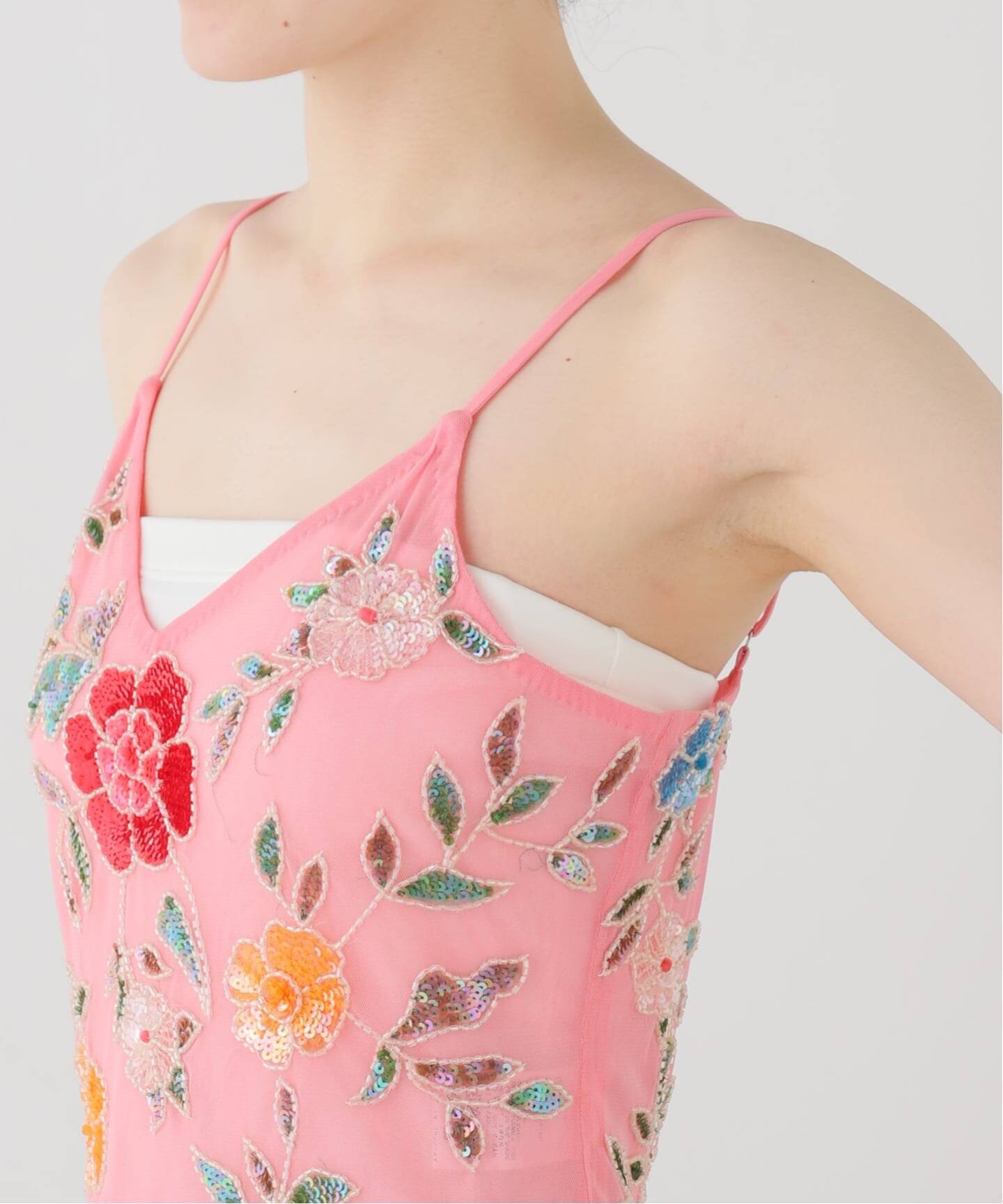 Tach clothing／タッチ クロージング】 Ezra Floral Embroidery Top