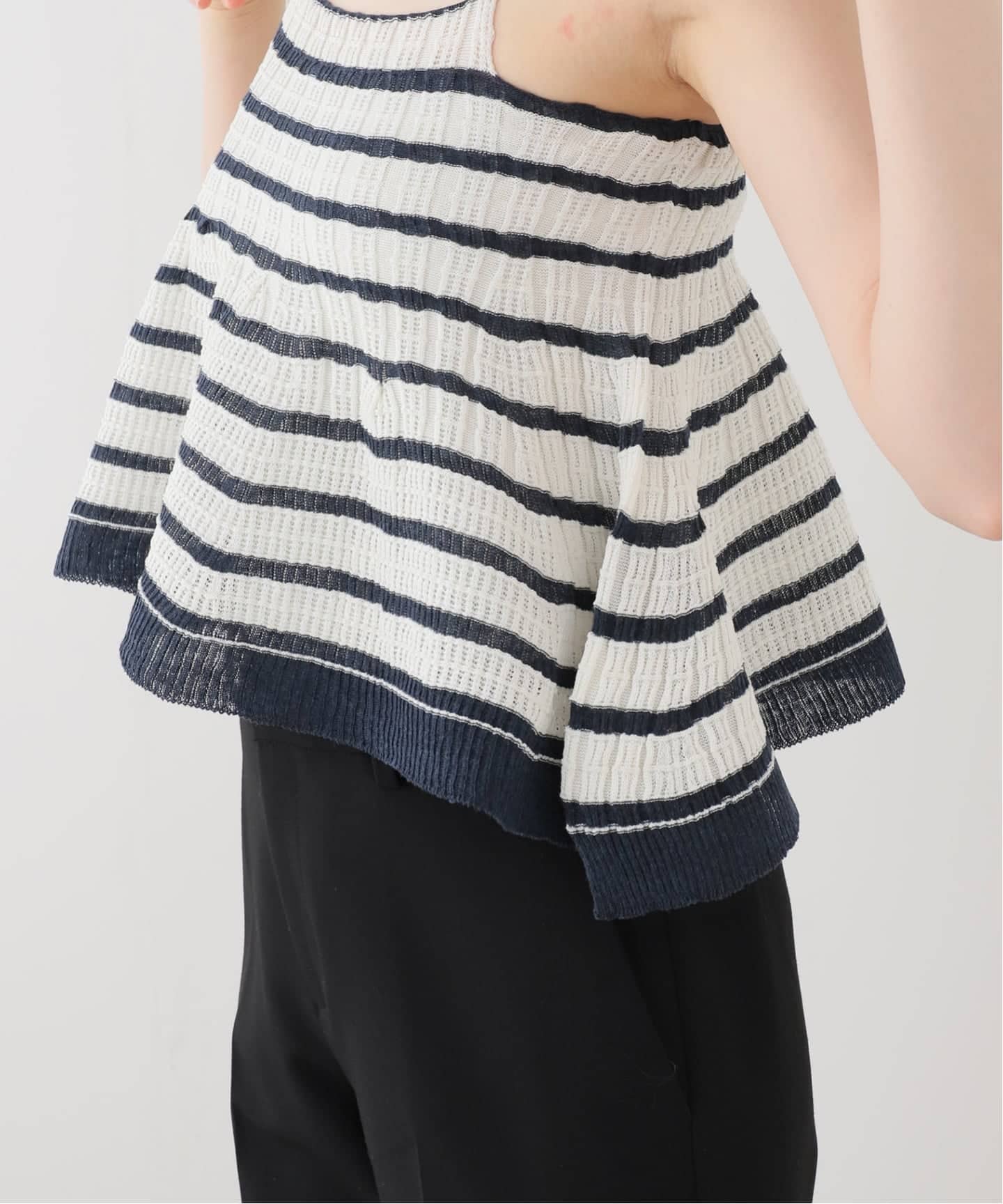ODAKHA / オダカ】asymmetry striped seemles cami（キャミソール