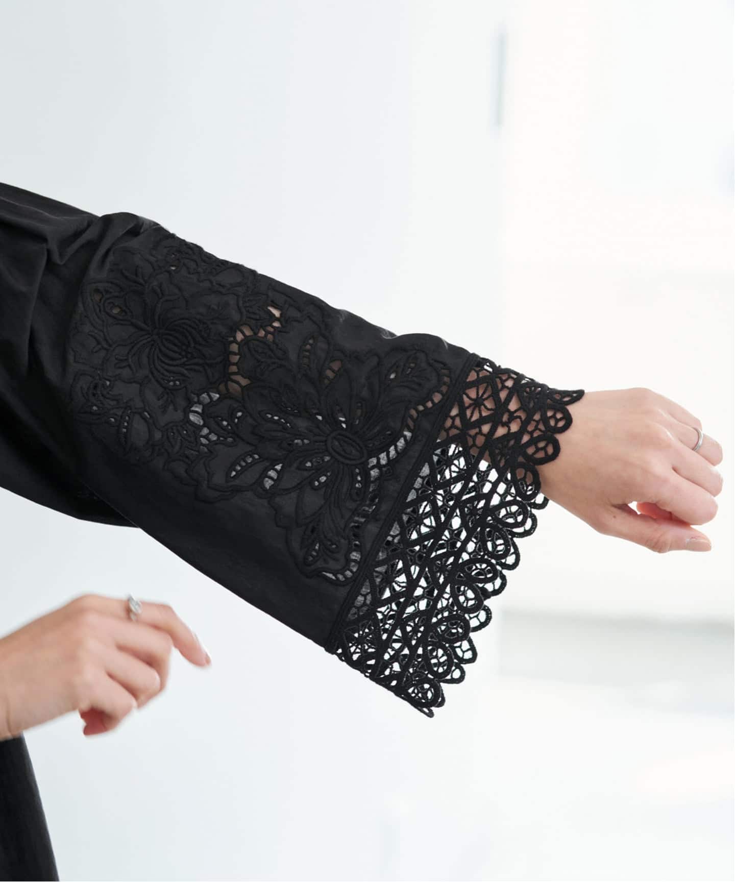 予約》カットワークレースブラウス（シャツ／ブラウス）｜IENA（イエナ