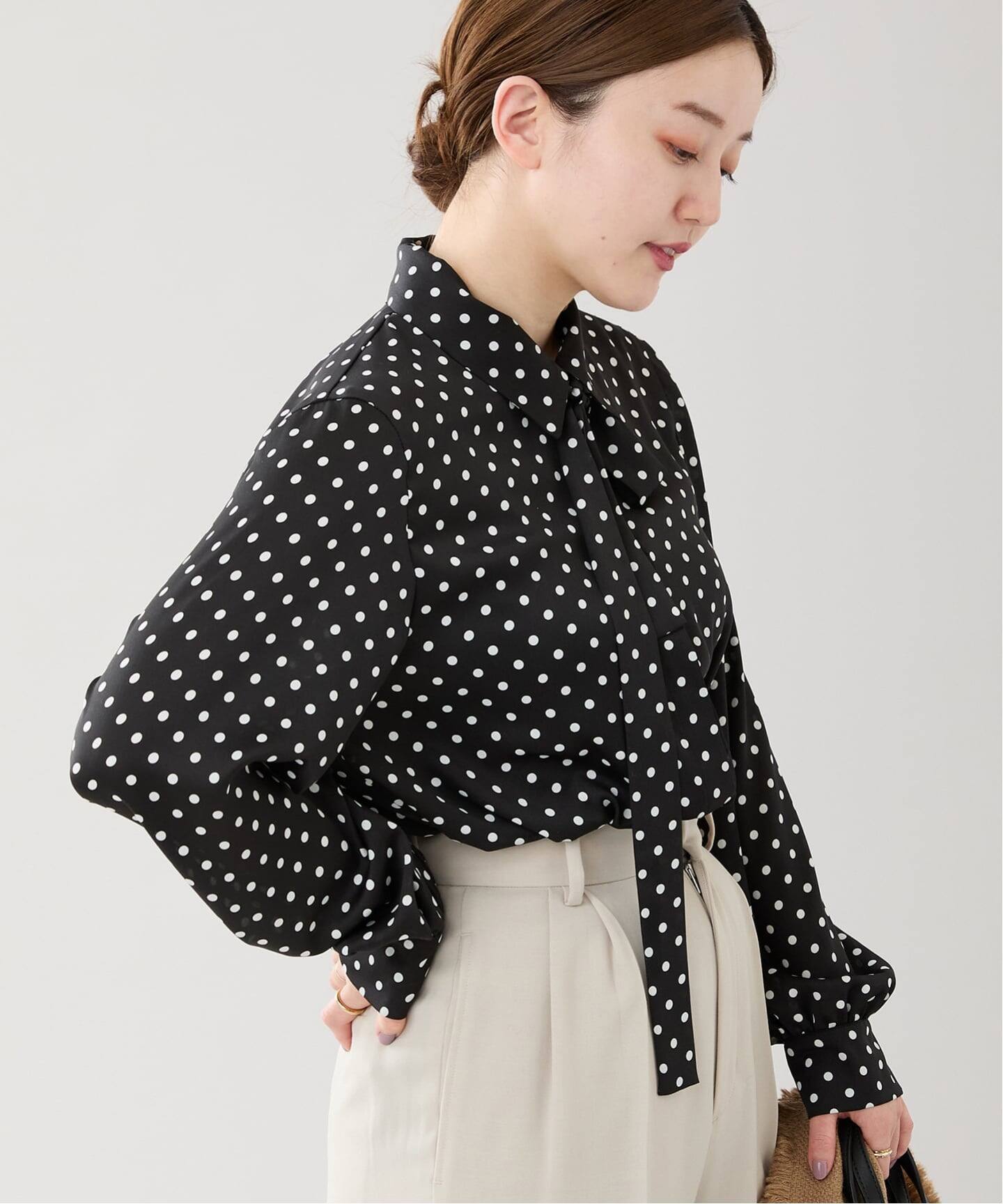 【最終価格】IENA イエナ サテンドットタイ付ブラウス WEB限定/追加4予約》サテンドットタイ付ブラウス（シャツ／ブラウス