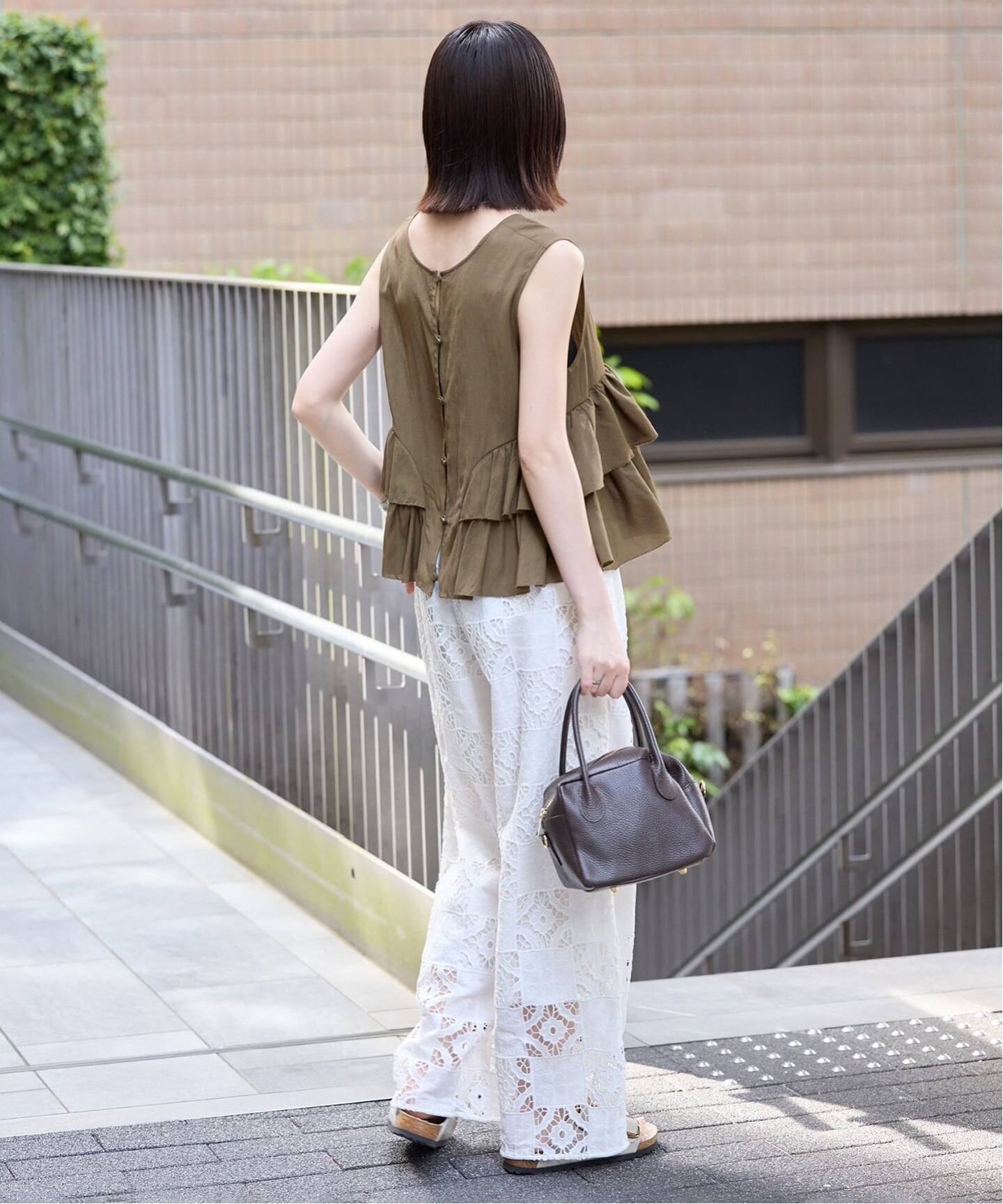 IENA - ライトWクロス フリルノースリーブブラウス ナチュラル WEB限定カラーあり》2WAYペプラムフリル ノースリーブブラウス（シャツ
