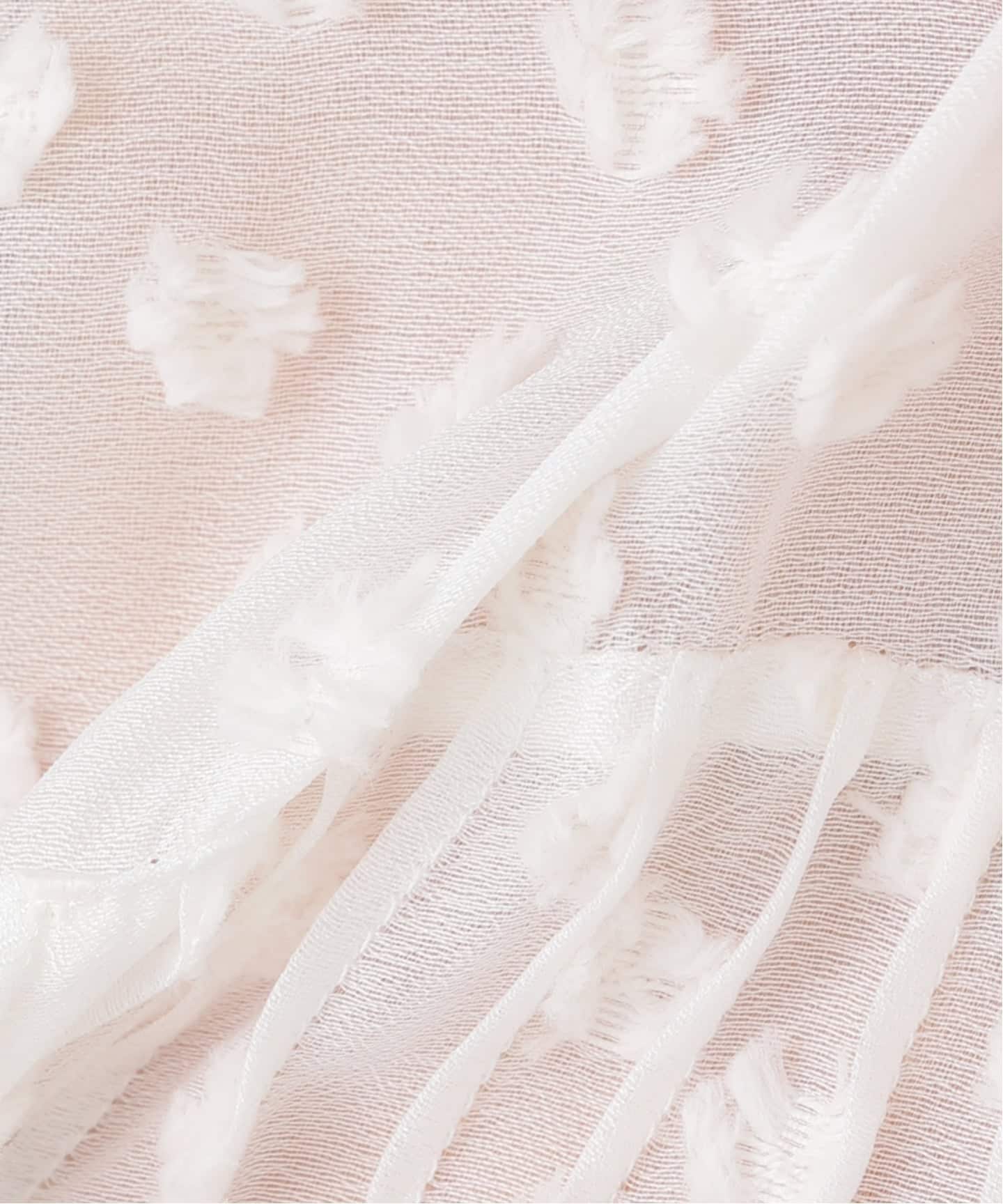 WEB限定/追加予約》フラワージャガードフリルブラウス（シャツ