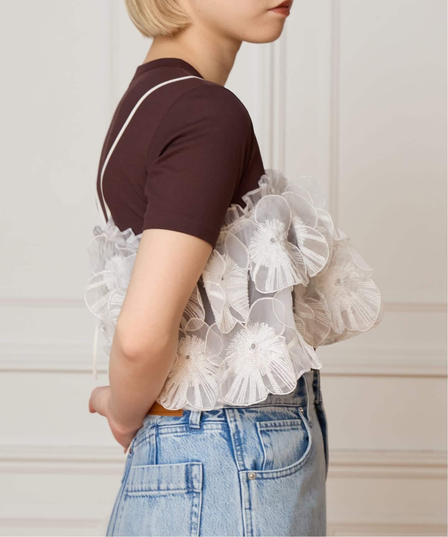 IENA LA BOUCLE フラワーモチーフオーガンジーキャミ ¥40,700 IENA LA BOUCLE フラワーモチーフオーガンジーキャミ（キャミソール