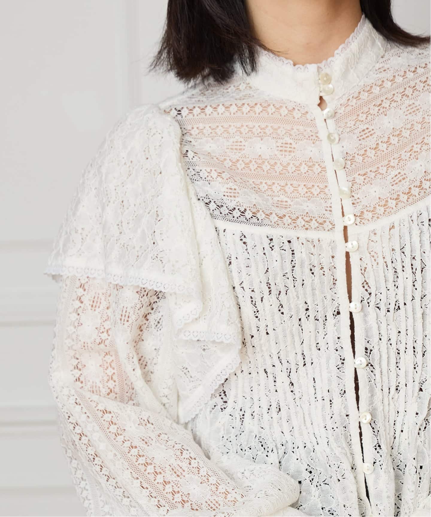 予約》IENA LA BOUCLE レースオンレースブラウス（シャツ／ブラウス