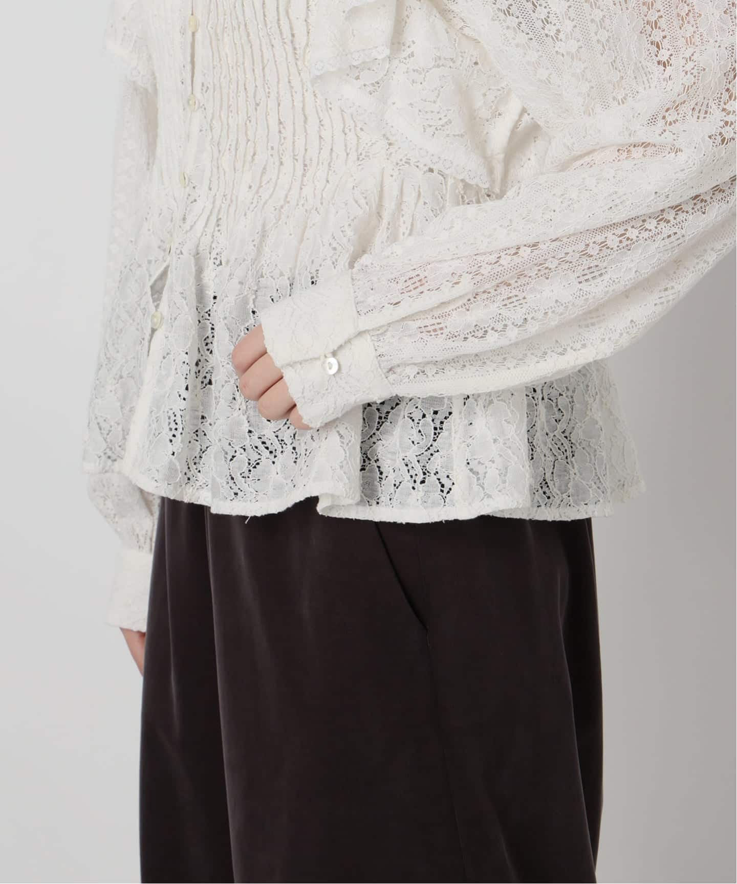 予約》IENA LA BOUCLE レースオンレースブラウス（シャツ／ブラウス