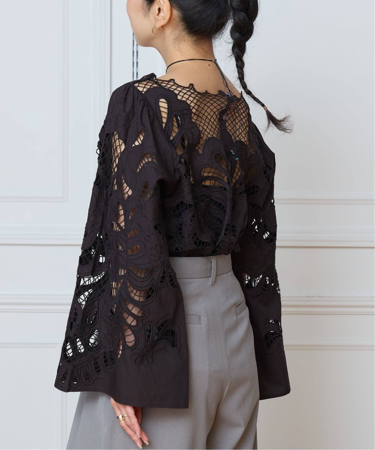 IENA LA BOUCLE カットワーク刺繍ブラウス（シャツ／ブラウス）｜IENA