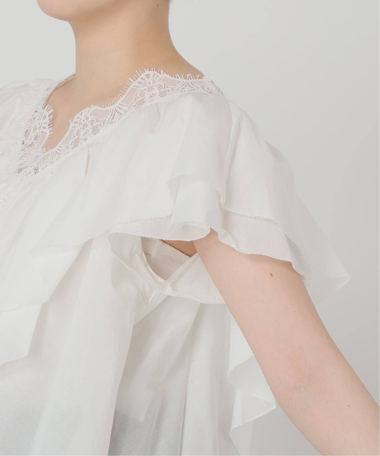 IENA LA BOUCLE レース Vネックブラウス 追加》IENA LA BOUCLE レース Vネックブラウス（シャツ／ブラウス