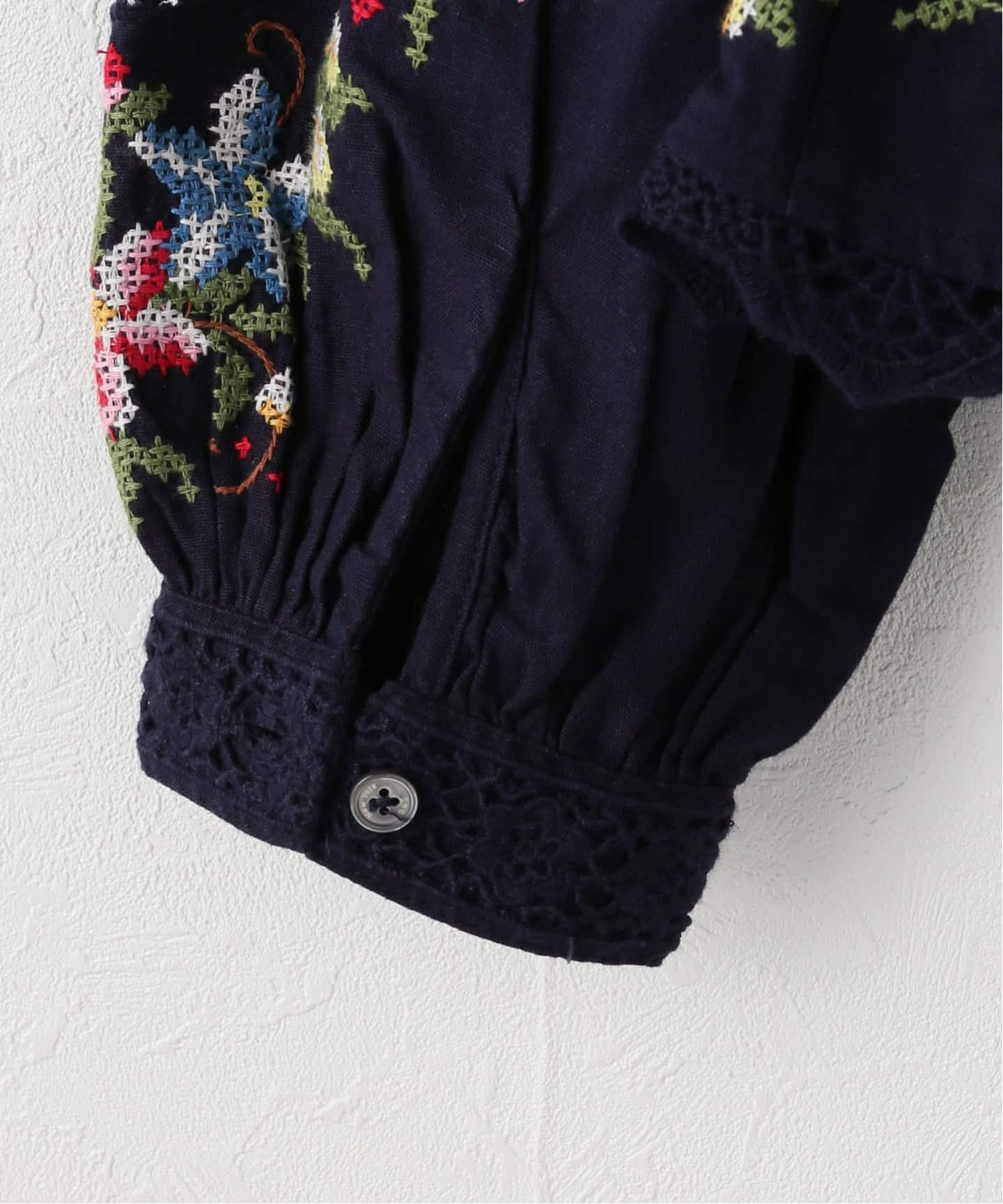 SEA NEW YORK/シー ニューヨーク EMBROIDERY TOP RS26-133（シャツ