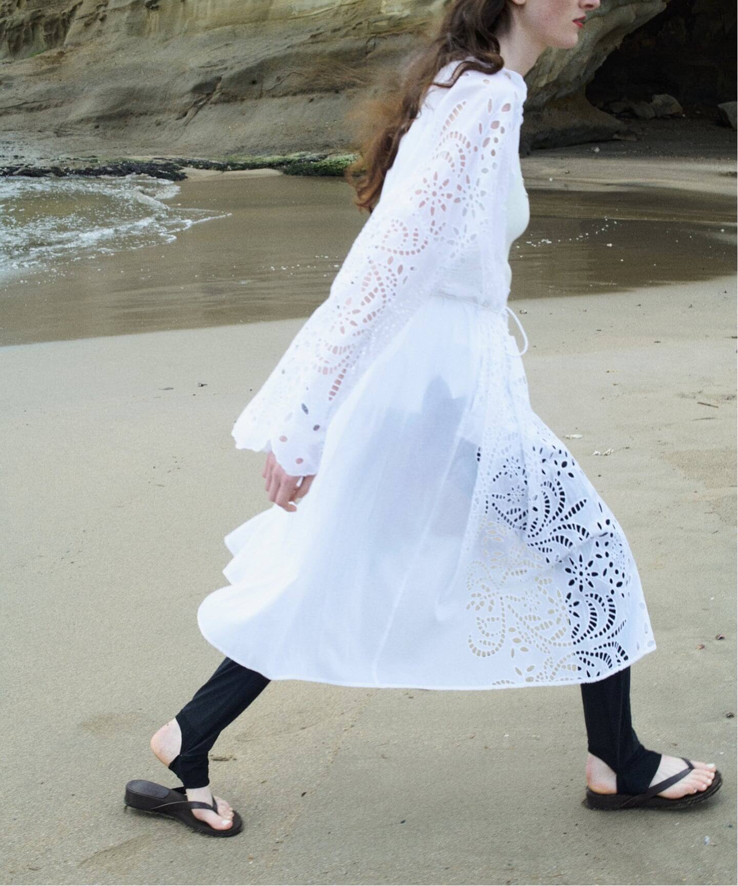 house of lotus シフリー刺繍ロングガウン　ホワイト 予約》シフリー刺繍ガウン（シャツ／ブラウス）｜VERMEIL par iena