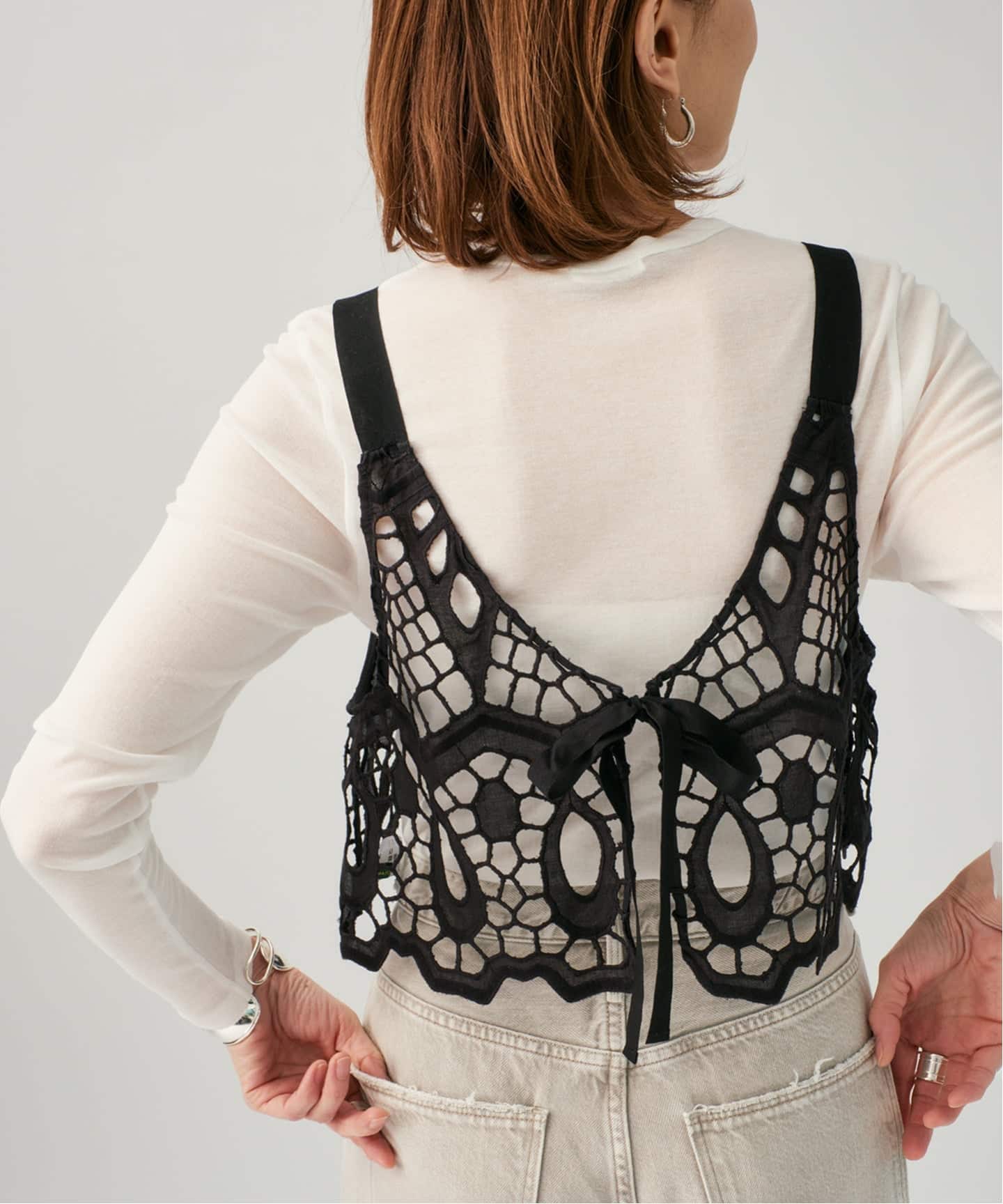 予約》MATOKAMATOKA マトカマトカ カットワークレースキャミ