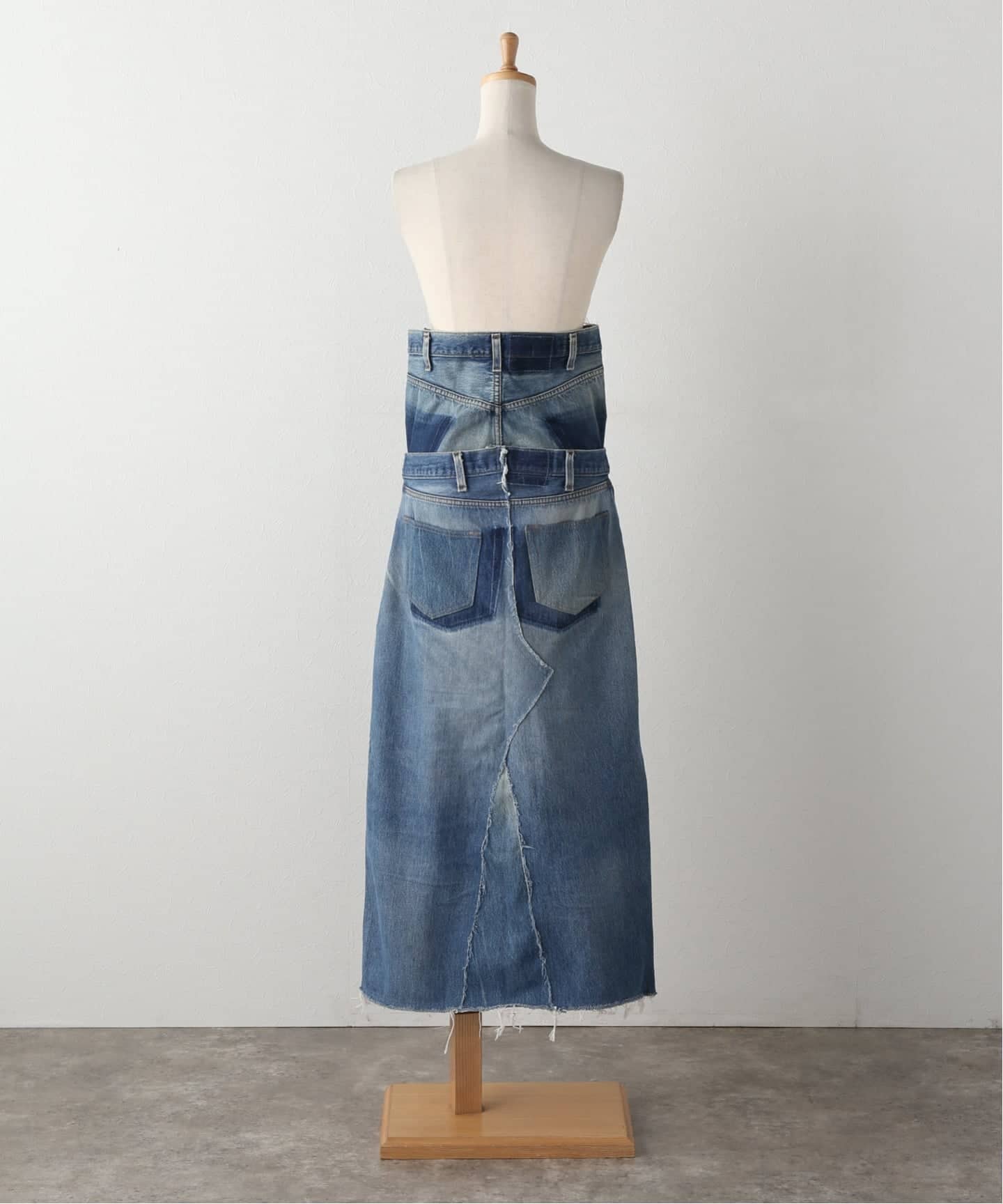 QUIITO W WAIST I LINE SK Q26S-S128：デニムスカート（デニムスカート