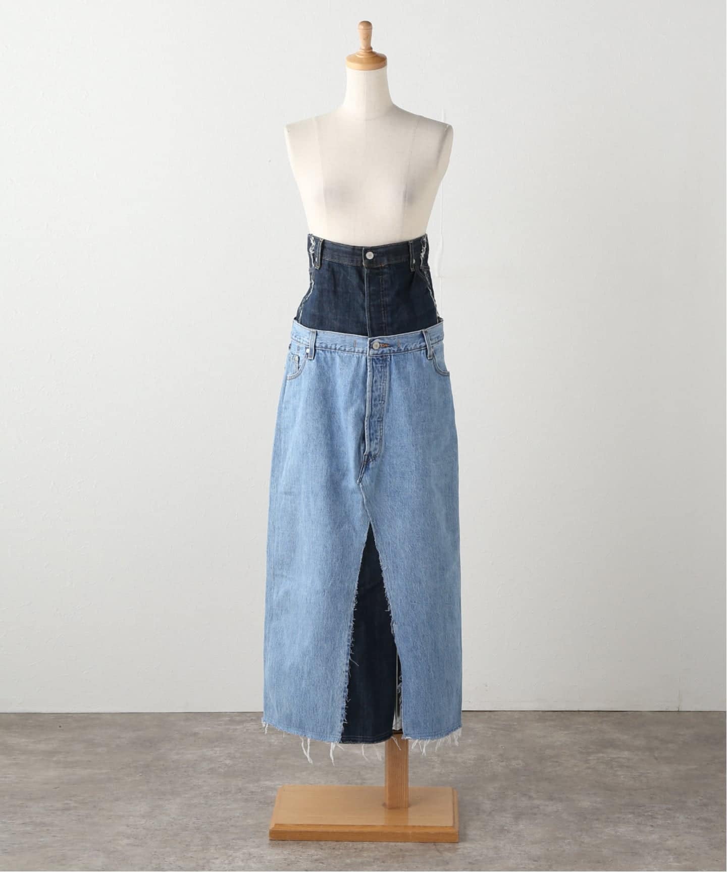 QUIITO W WAIST I LINE SK Q26S-S128：デニムスカート（デニムスカート