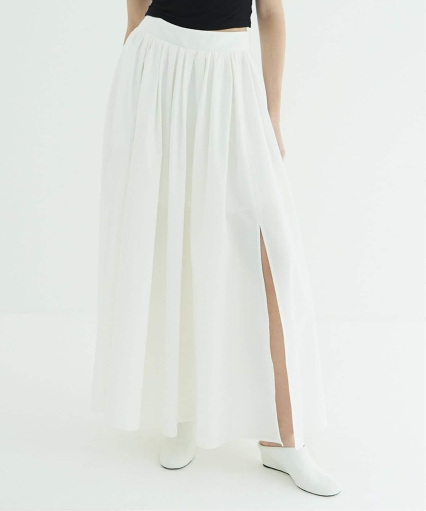 CLANE SLIT FLARE SKIRT（ロング・マキシ丈スカート）｜BOICE FROM