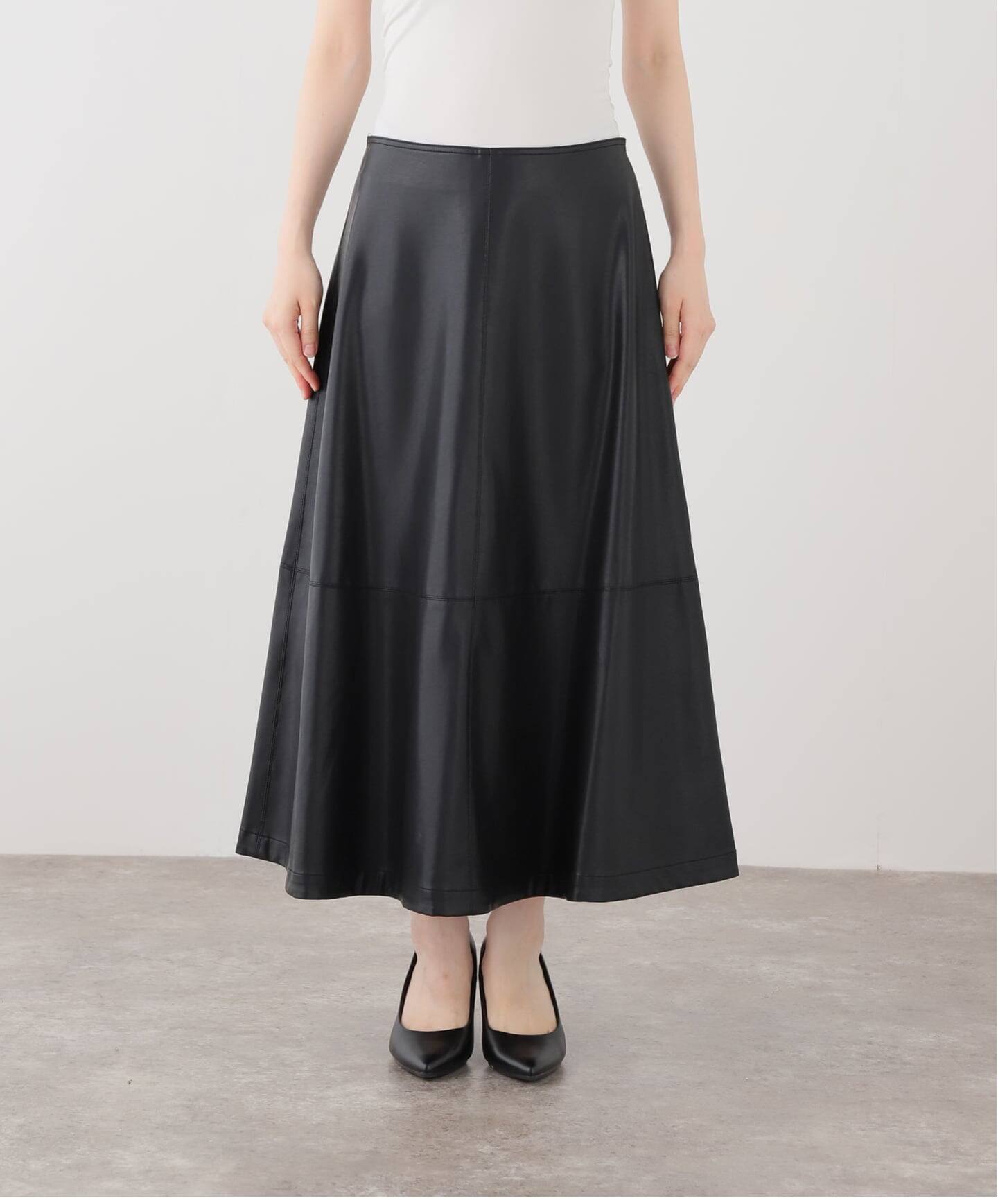【たぁ】フレアスカート、他1点 フェイクレザーフレアスカート（ロング・マキシ丈スカート）｜Spick