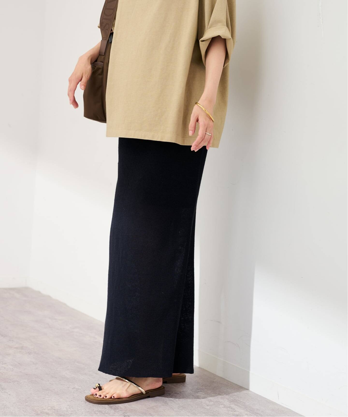 【新品未使用】FRAMeWORK レギンス付ニットスカート ≪予約≫HOWIECLOTHING×FRAMeWORKニットスカート（ロング・マキシ丈