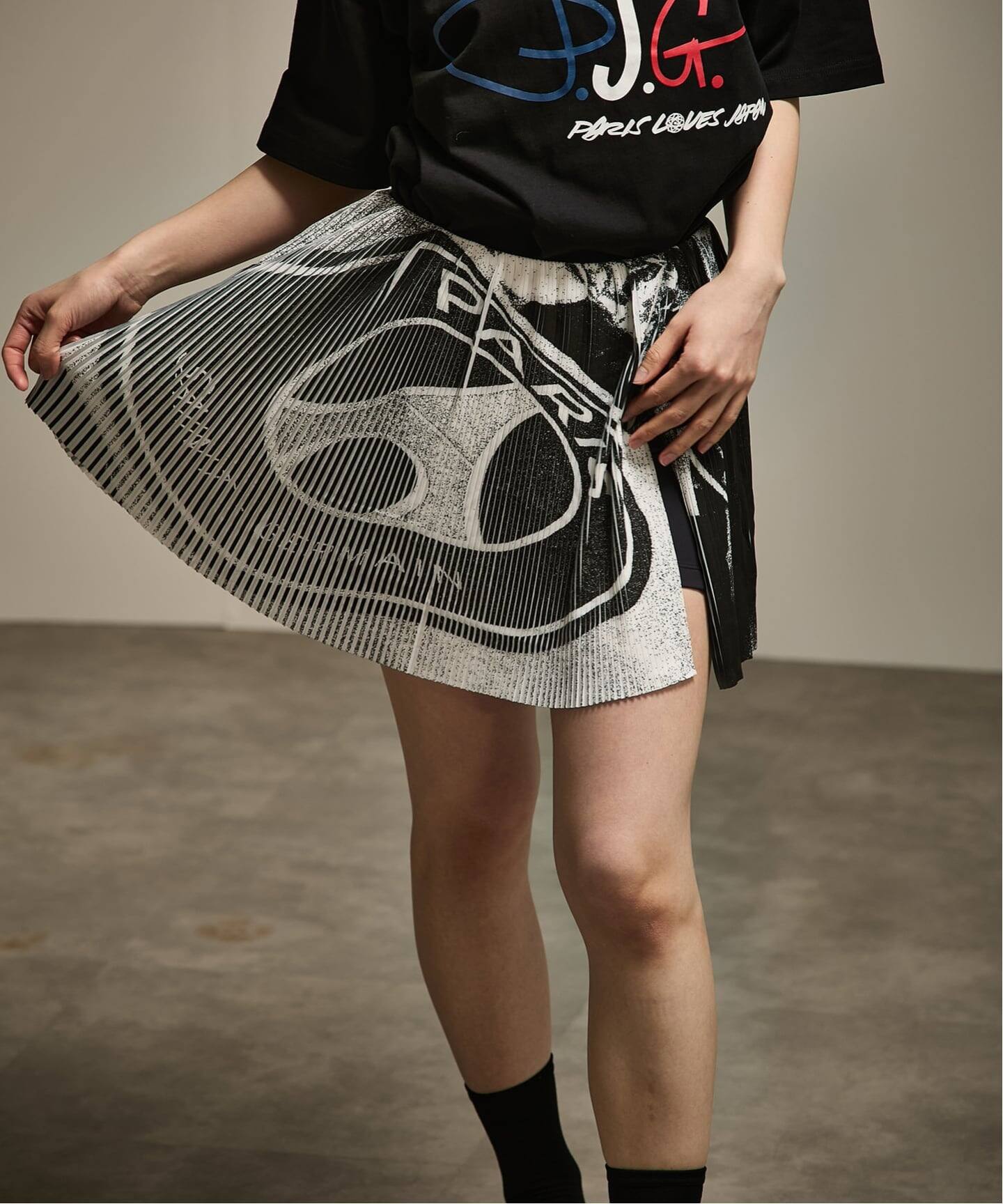 Nike リメイクミニスカート NIKE / ナイキ】W J PSG SKORT（ミニスカート）｜Paris Saint-Germain