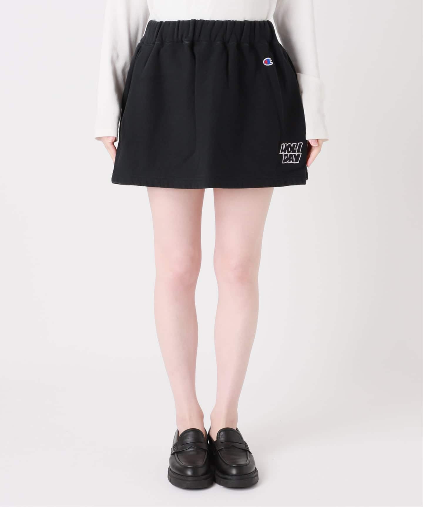 新品holiday ジャーナルスタンダードChampion ブラックミニスカート 予約》別注【CHAMPION*JOURNAL STANDARD by HOLIDAY】MINI SKIRT（ミニ