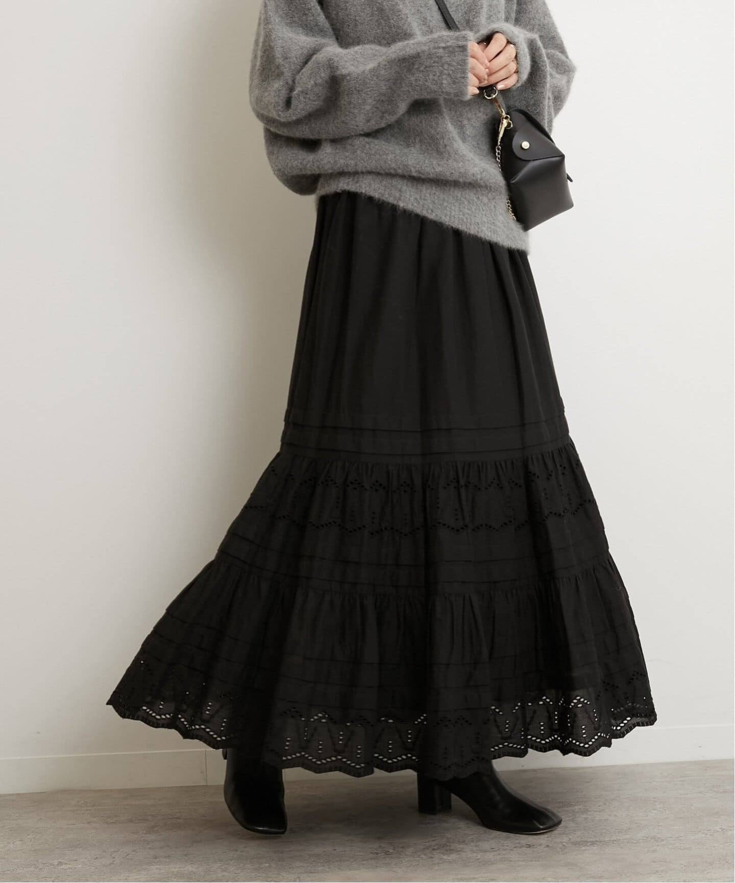 WEB限定追加》コットンボイルタック刺繍ロングスカート（ロング