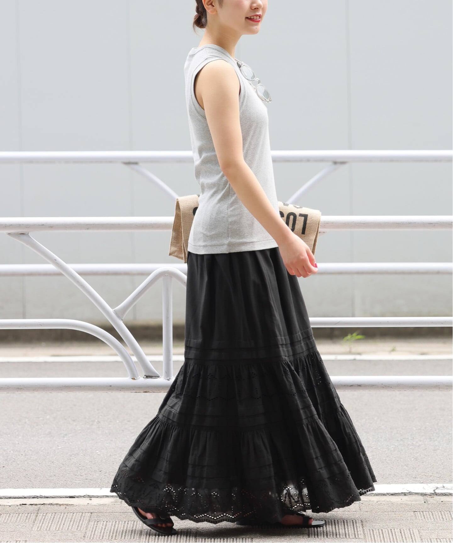 タグ付き　JOURNALSTANDARD コットンボイルタック刺繍ロングスカート WEB限定追加2》コットンボイルタック刺繍ロングスカート（ロング