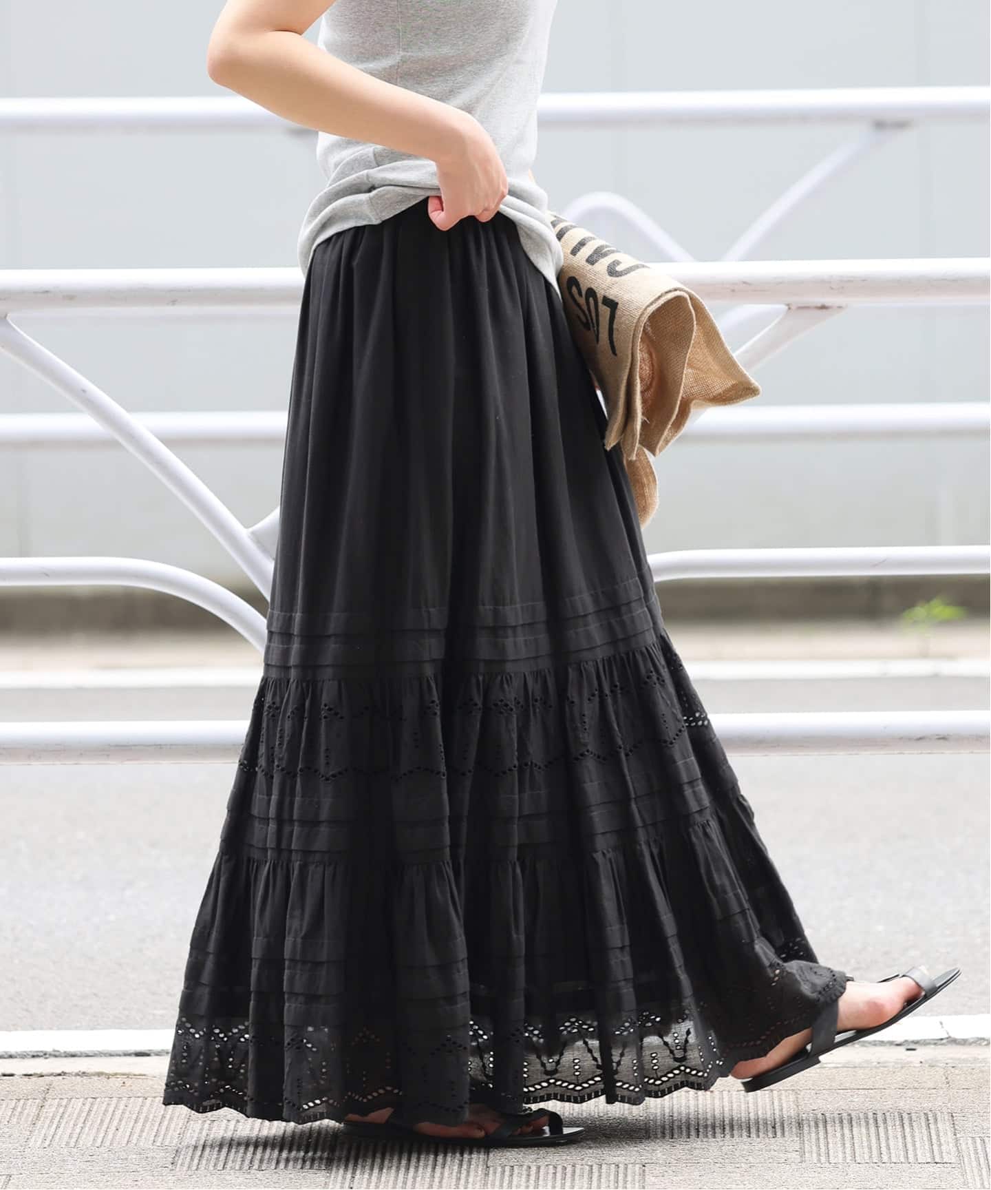WEB限定追加予約3》コットンボイルタック刺繍ロングスカート（ロング