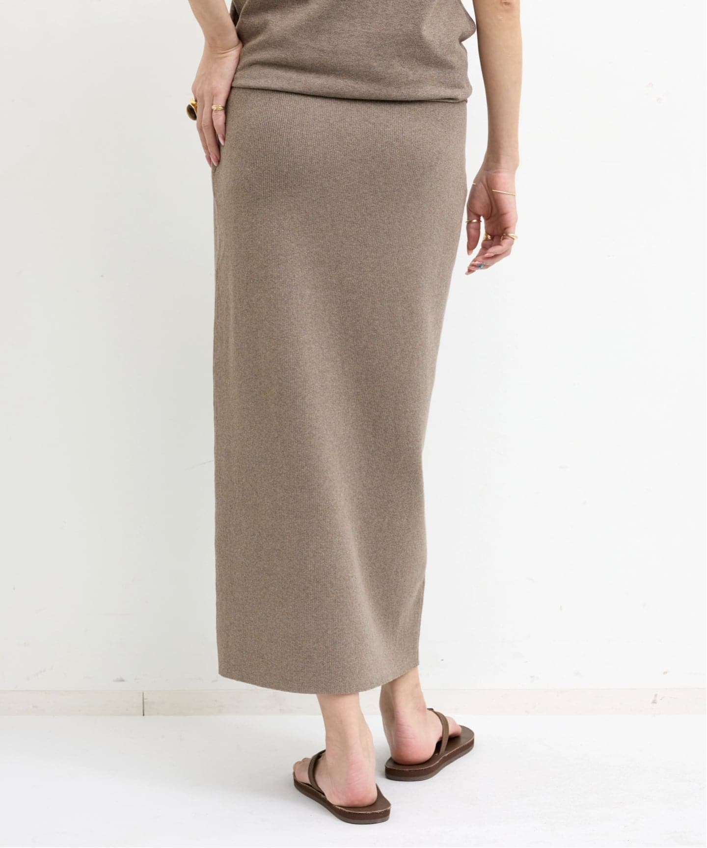 RIB KNIT SKIRT（その他スカート）｜L'Appartement（アパルトモン）の