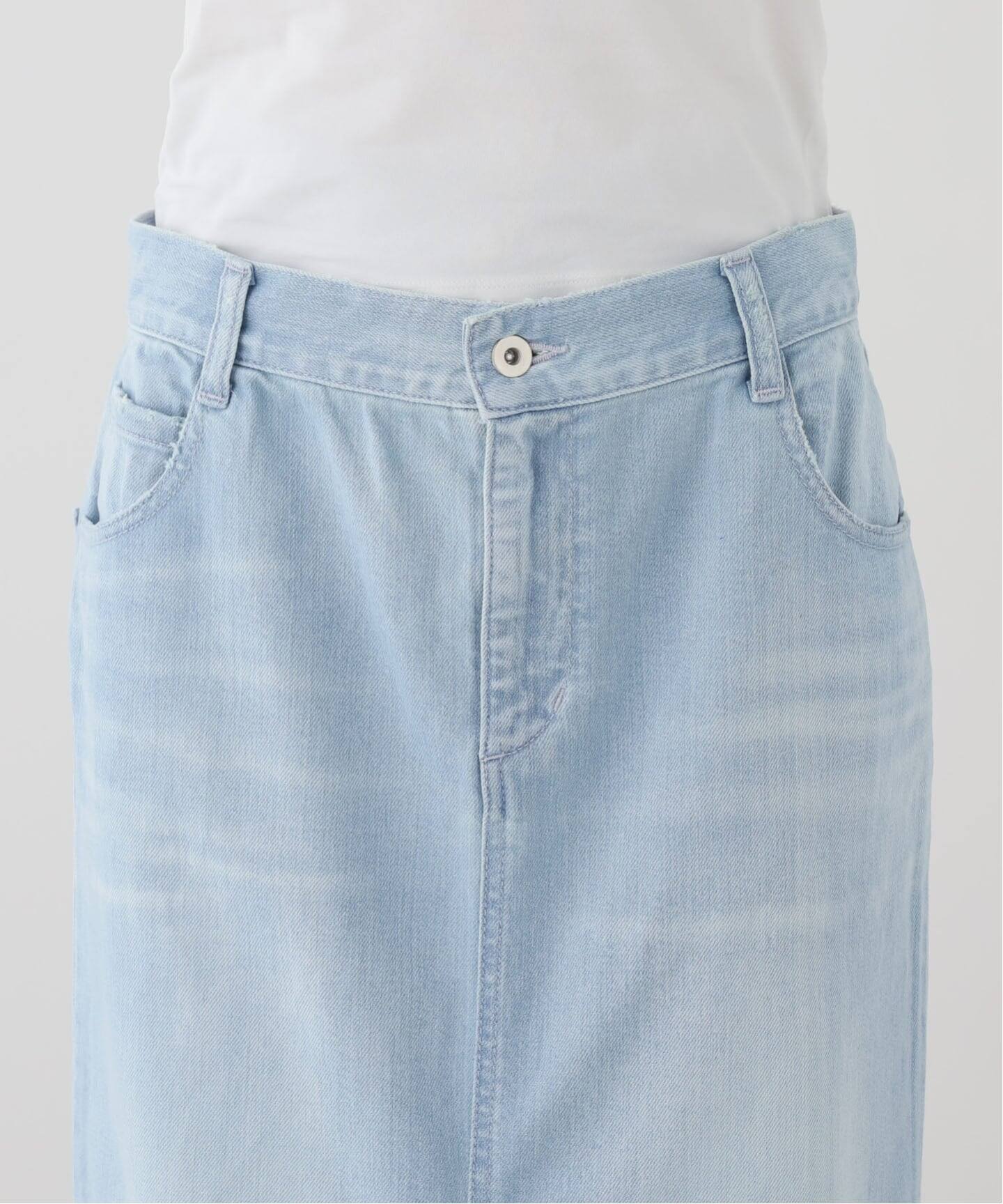 LIGHT BLUE DENIM TIGHT SKIRT（デニムスカート）｜L'Appartement