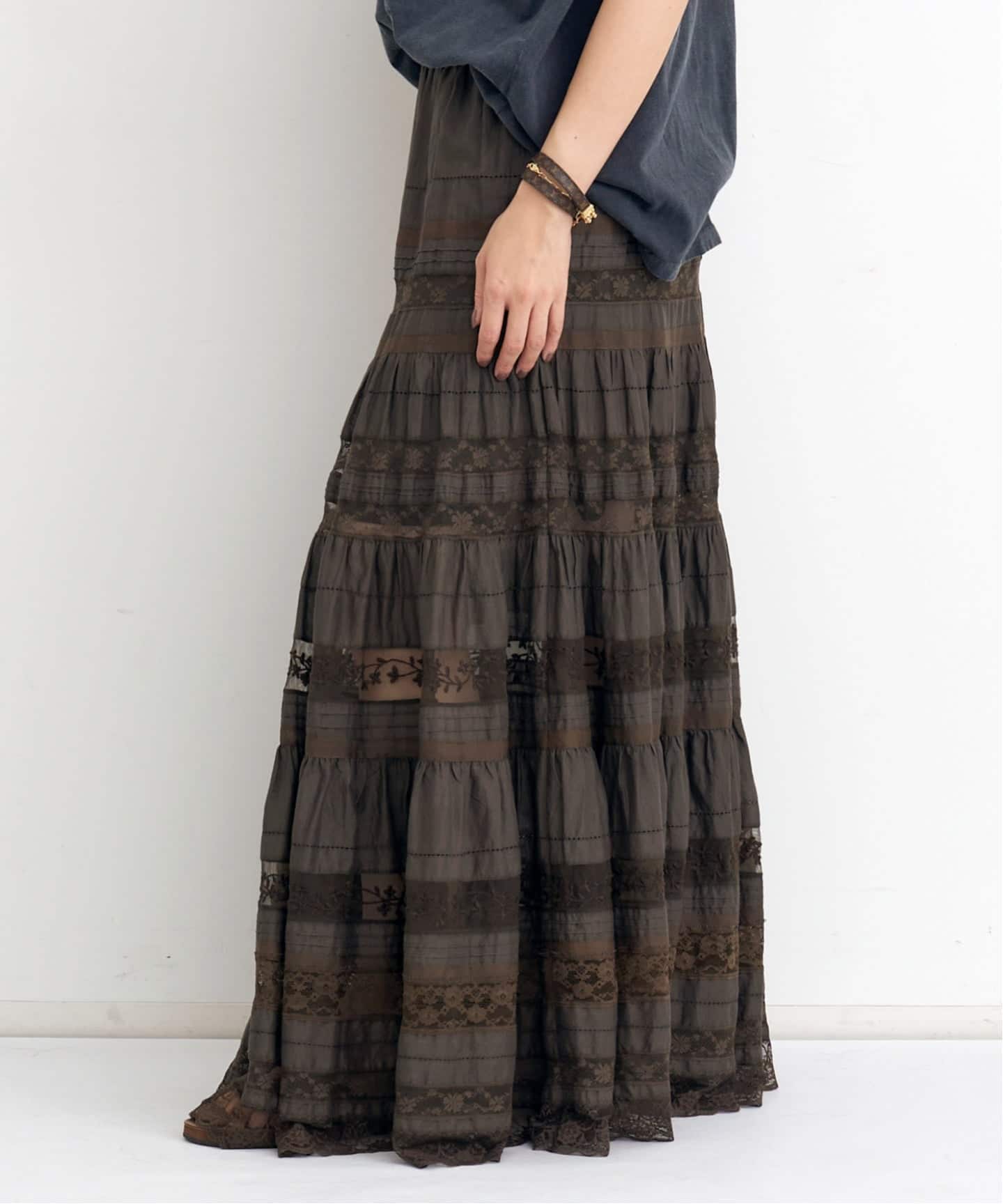 新品★ L'Appartement TIERED LACE SKIRT TIERED LACE SKIRT（ロング・マキシ丈スカート）｜L'Appartement