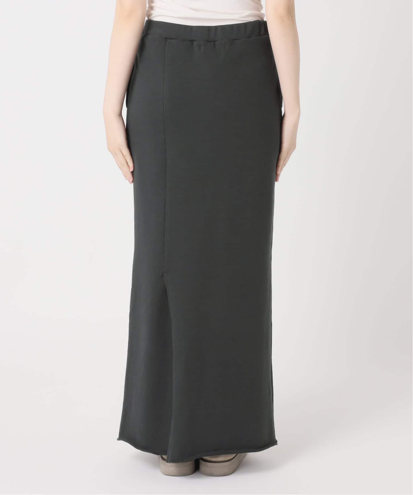 アパルトモンAMERICANA アメリカーナ　SWEAT SKIRT 34 AMERICANA/アメリカーナ】 SWEAT SKIRTのコーディネートスナップ