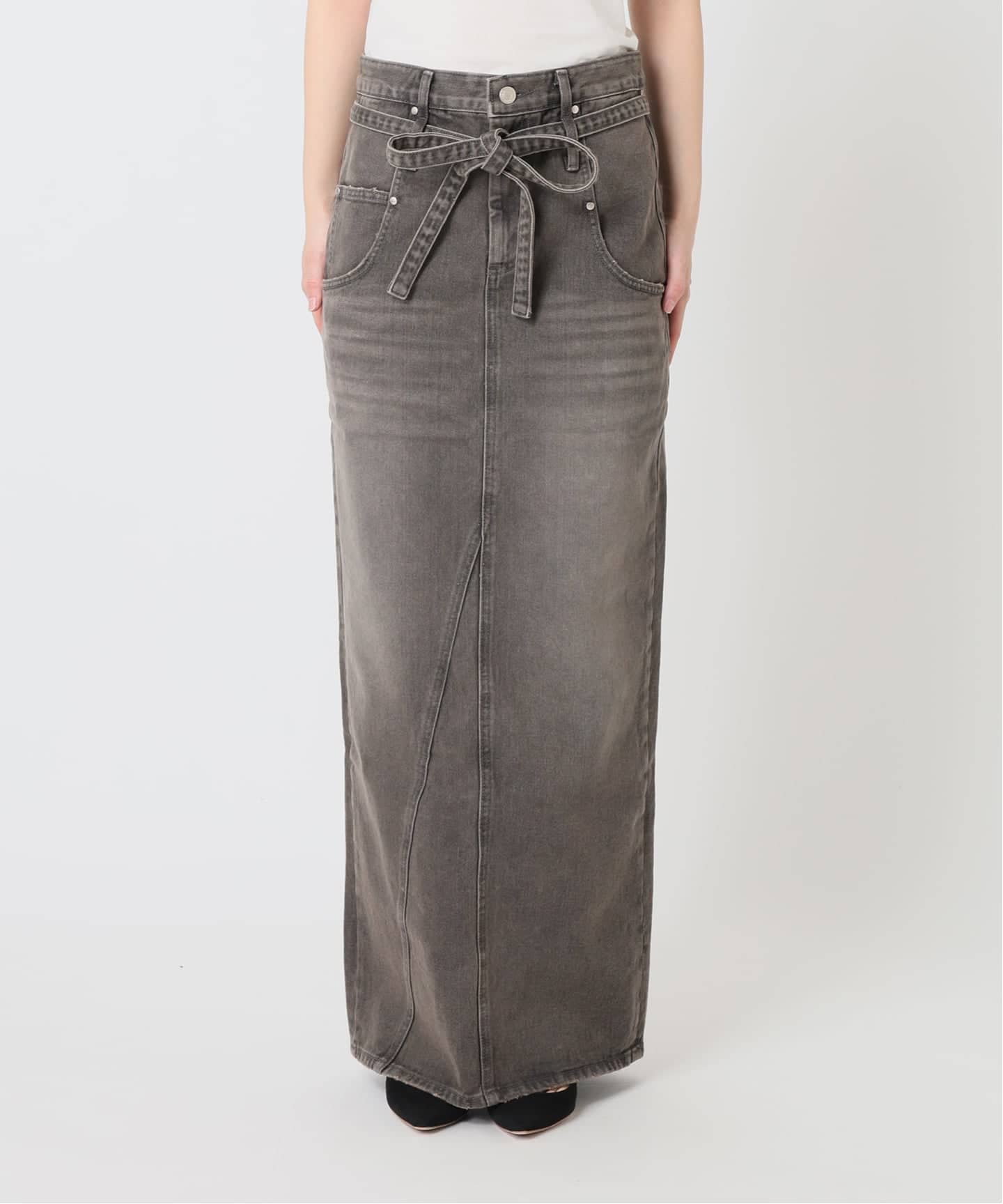 LOW CLASSIC/ロウ・クラシック】BELTED HIGH WAIST DENIM SKIR（ロング