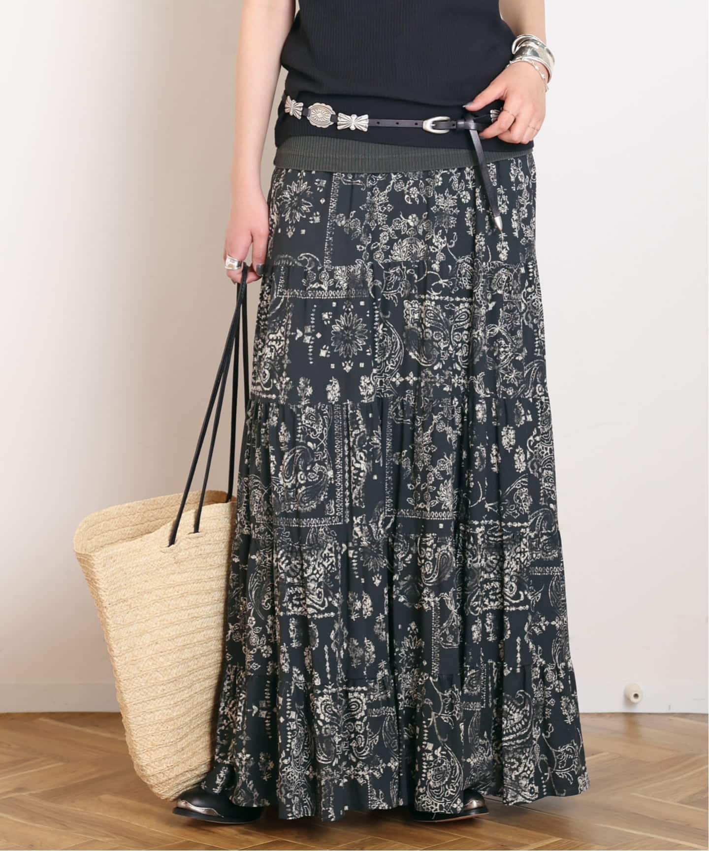 COUTURE D'ADAM/クチュールドアダム】別注Bandana College Print Skirt