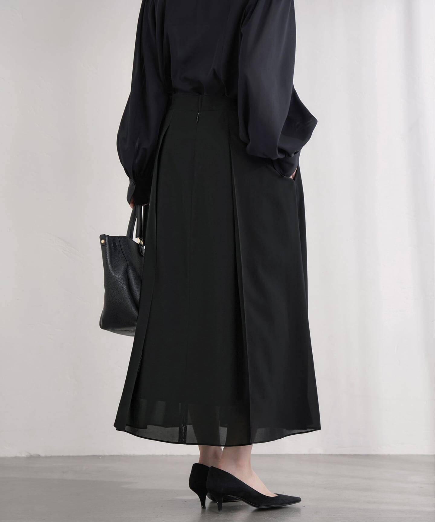 &NAVY シアーピンタックスカート（ロング・マキシ丈スカート）｜IENA