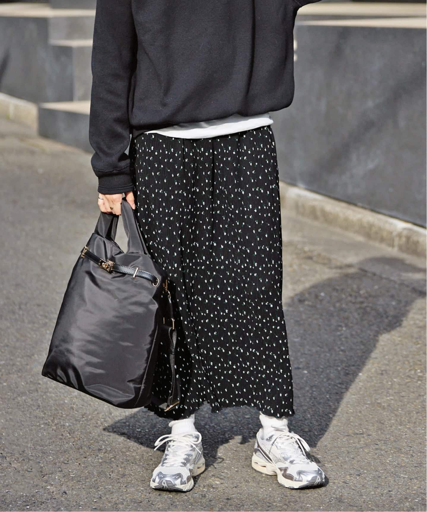26SS✨完売品✨スローブイエナ　flower pleats アイラインスカー flower pleats アイラインスカート（その他スカート）｜SLOBE IENA