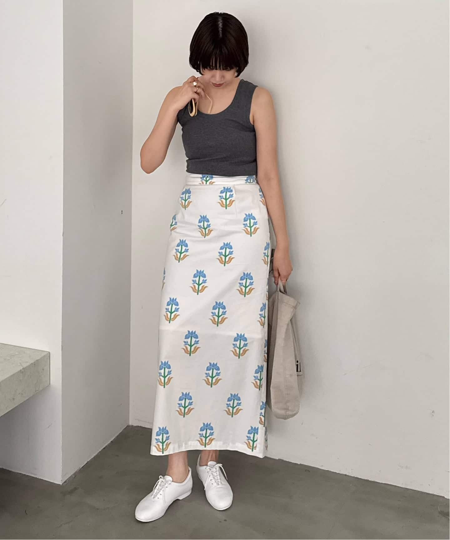 美品　SLOBE IENAスロープイエナ インドモチーフプリントスカート Indiaモチーフプリントスカート（ロング・マキシ丈スカート）｜SLOBE