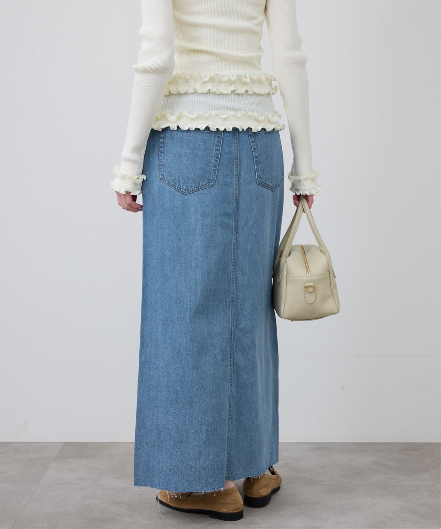 WEBのみ4サイズ展開》LE DENIM スリットフレアデニムスカート（デニム