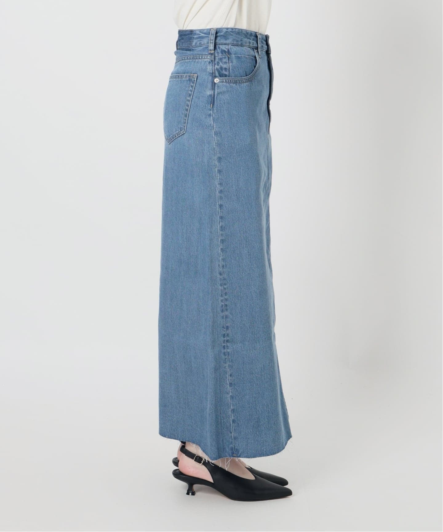 WEBのみ4サイズ展開》LE DENIM スリットフレアデニムスカート（デニム