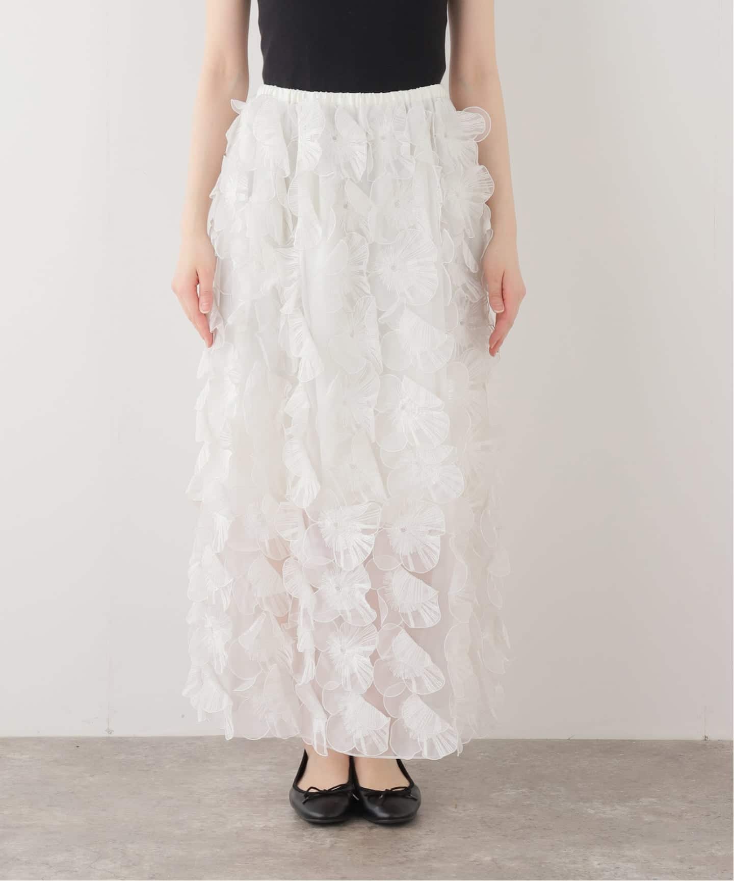 IENA LA BOUCLE オーガンジーフラワータックスカート IENA LA BOUCLE フラワーモチーフオーガンジースカート（その他
