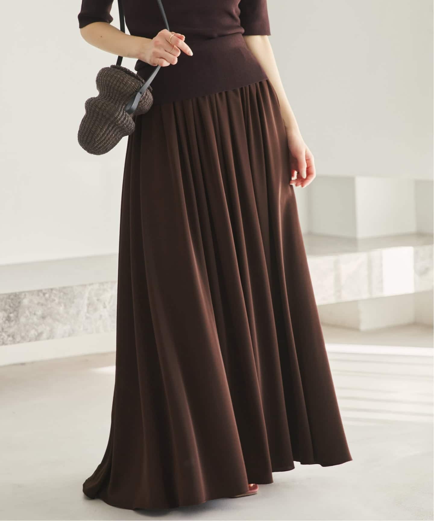 dull satin gather スカート（ロング・マキシ丈スカート）｜Plage