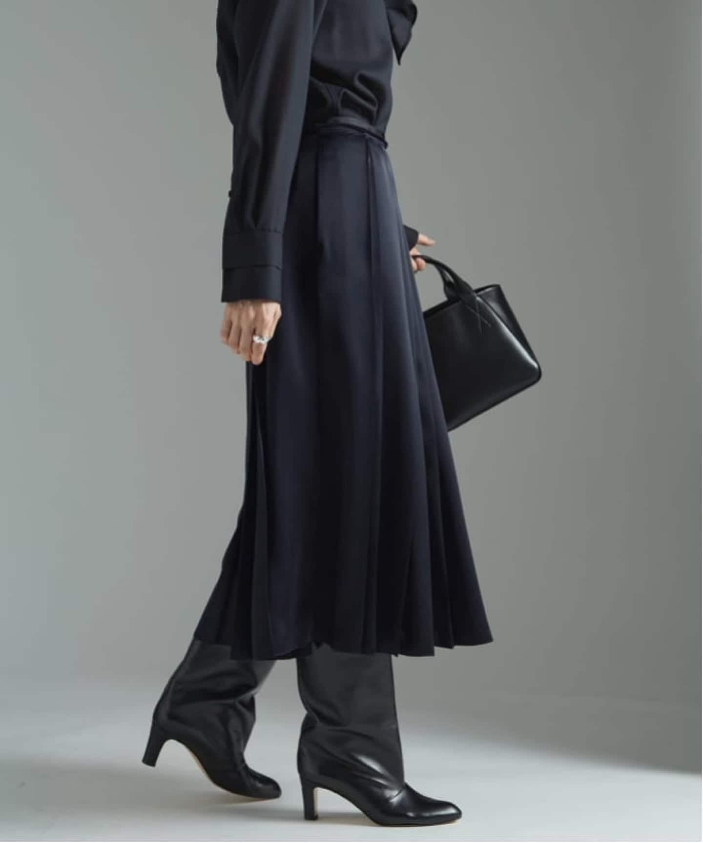 極美品✨現行✨ヴェルメイユパーイエナ　サテン フラワー プリントプリーツスカート 追加予約》サテンプリーツスカート（その他スカート）｜VERMEIL par