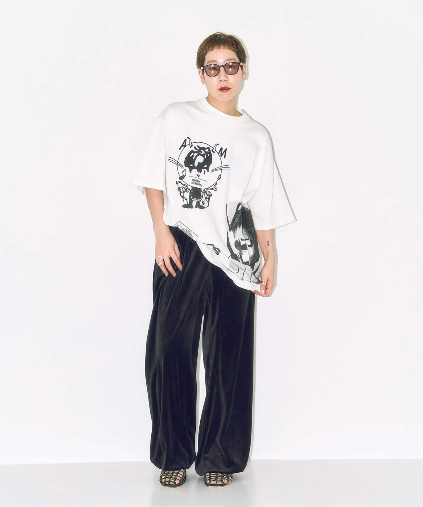 LOOSE JOINTS 別注 LONGSLEEVE TEE：カットソー（Tシャツ／カットソー