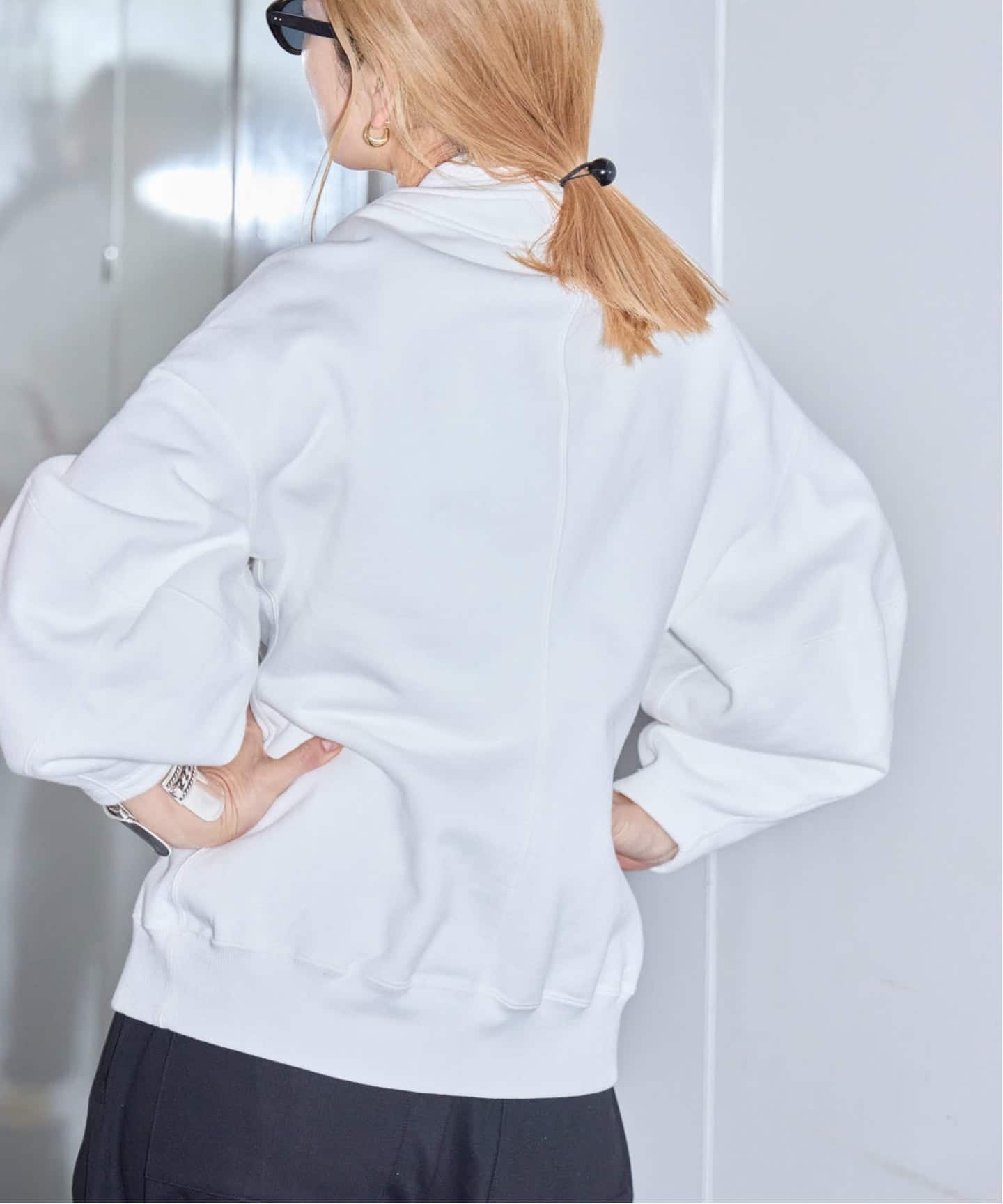 SEEALL 別注 ERGONOMIC SNAP CARDIGAN [WHITE]：スウェット