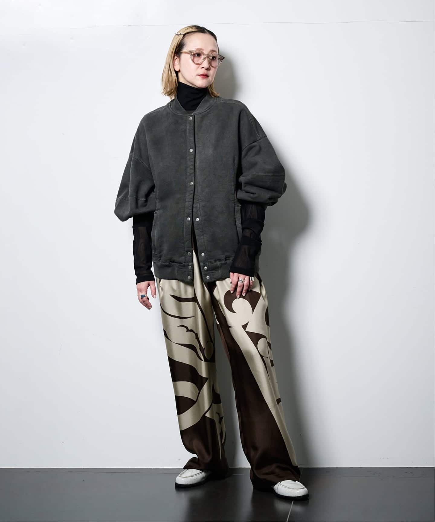 【新品未使用タグ付き！】シティショップ別注SEEALLスウェットトップス SEEALL 別注 ERGONOMIC SNAP CARDIGAN [BLACK]：スウェット