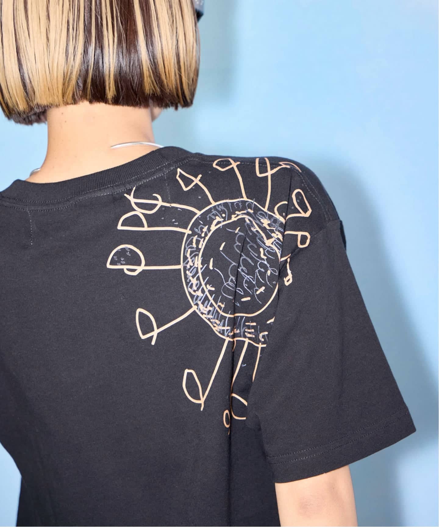最終価格￥11、888！CREATIVE GROWTH 半袖Tシャツ ホワイト CREATIVE GROWTH ARTIST TEE：Tシャツ（Tシャツ／カットソー