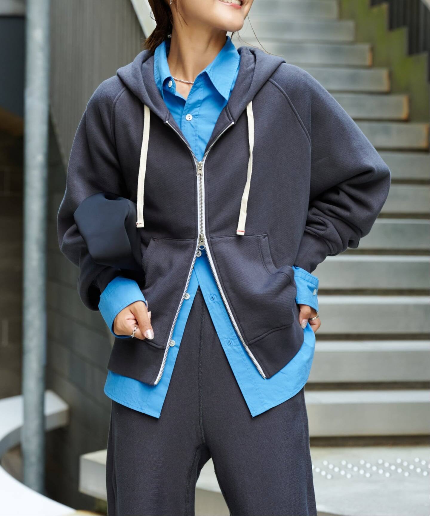 ≪予約≫VINTAGE LIKE SWEAT ZIP HOODIE（パーカー）｜OUTDOOR