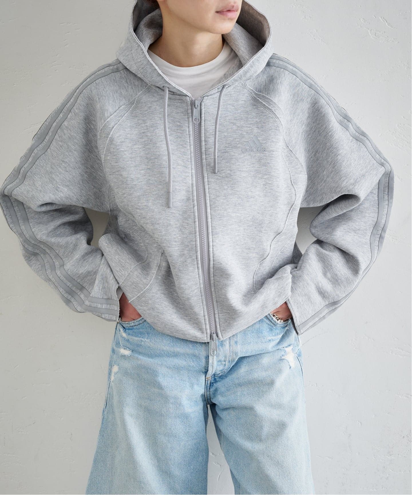adidas originals TEAMGEIST ZIPPED HOODIE KC6421（パーカー）｜BOICE