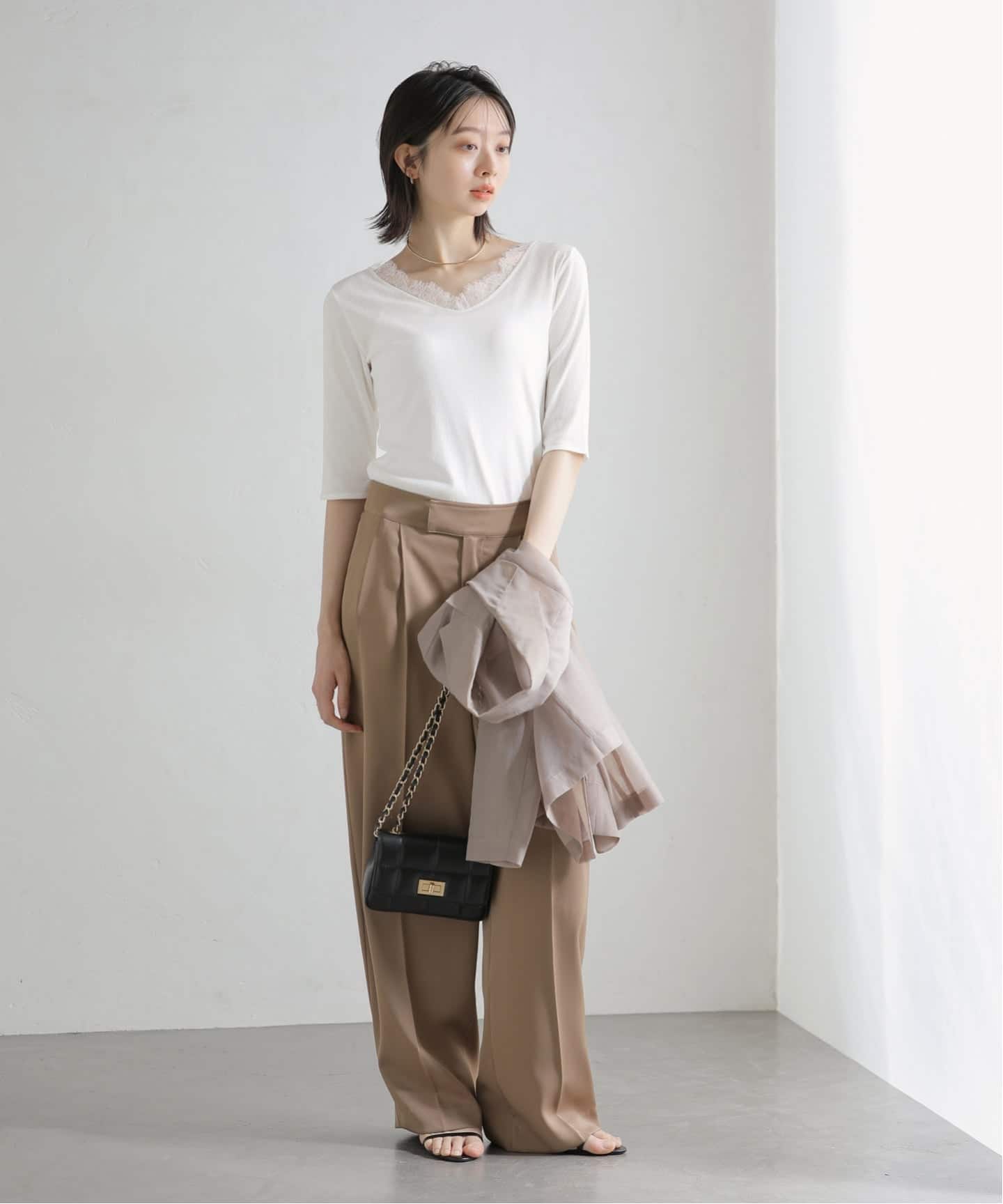 予約》【洗える】レース2WAYプルオーバー（Tシャツ／カットソー）｜La
