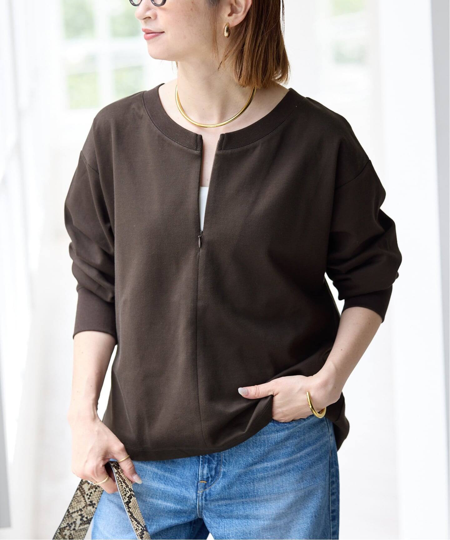 予約》スキッパーネックタックプルオーバー（Tシャツ／カットソー 