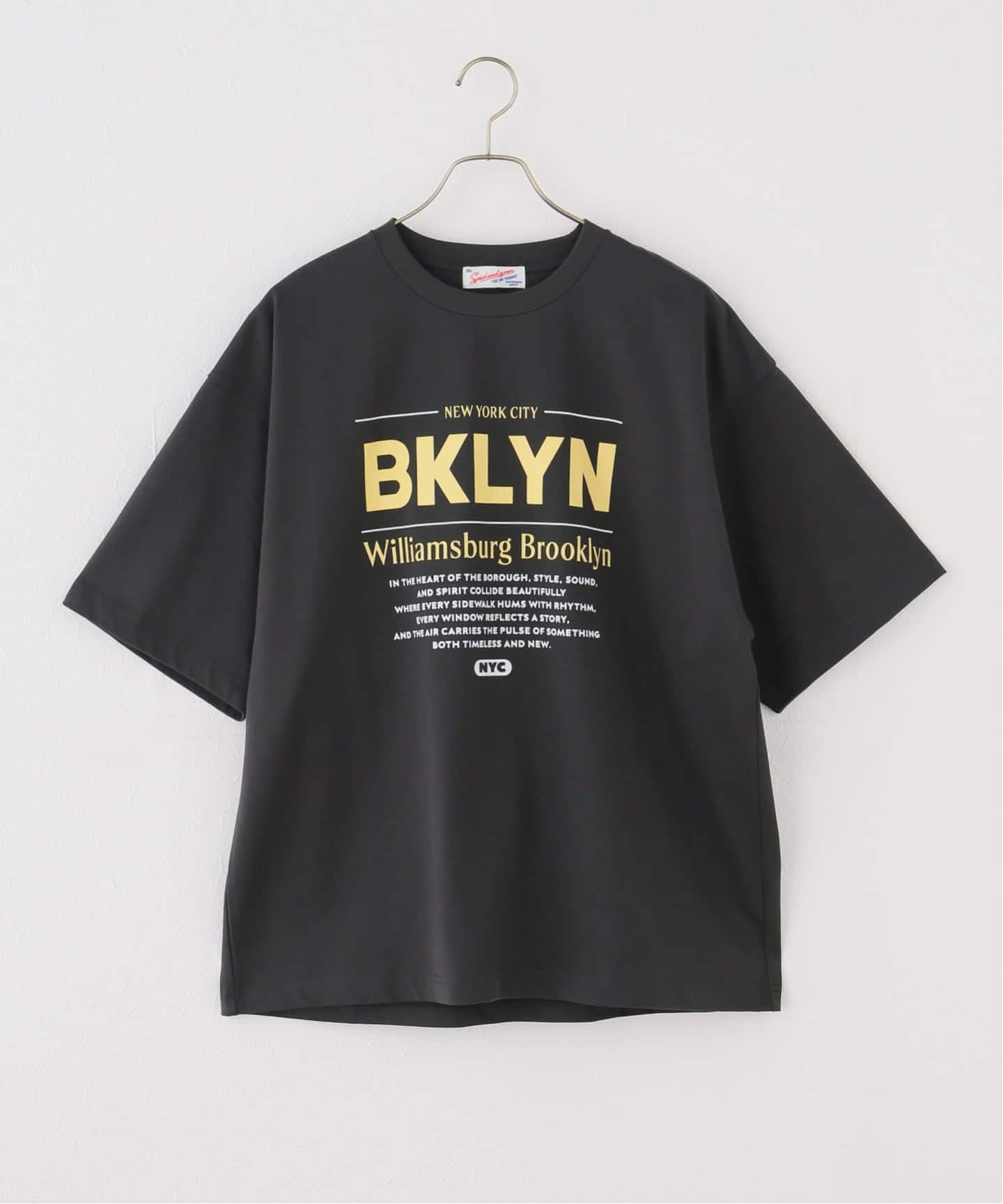 Spick &amp; Spanフロッキーロゴ ダンボールプルオーバー Spick & Span - Spick&Span フロッキーロゴダンボールプルオーバーの